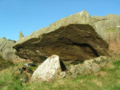 Garnwnda burial chamber